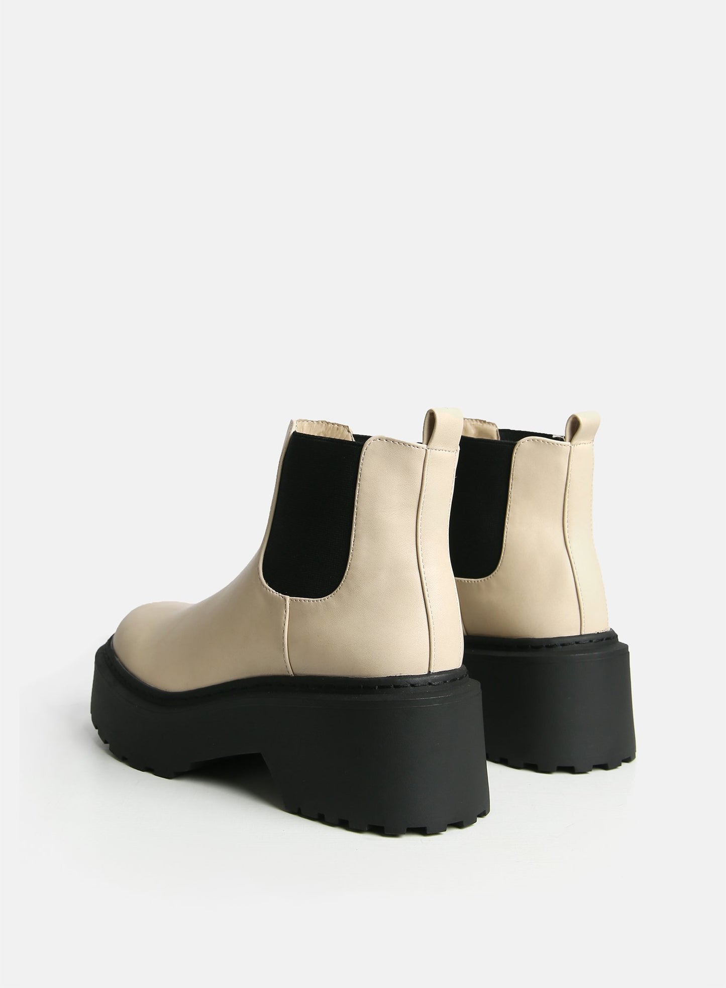 Ellis Chunky Chelsea Boots Cream